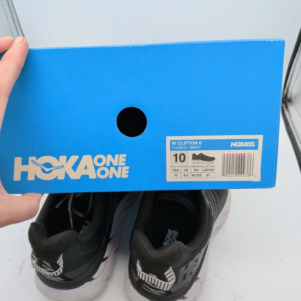 Hoka One One Clifton 6 Black White Running Shoes Womens 10 1102873-BWHT